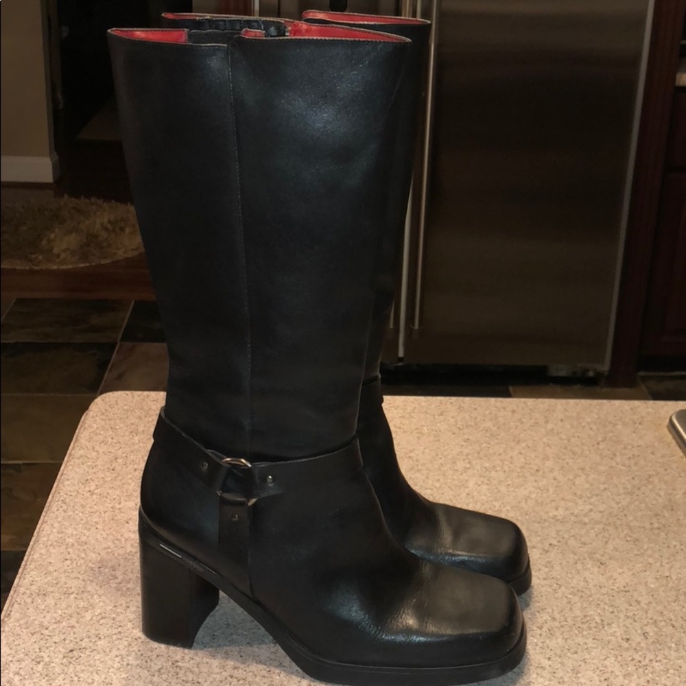 Tommy Hilfiger leather boots
